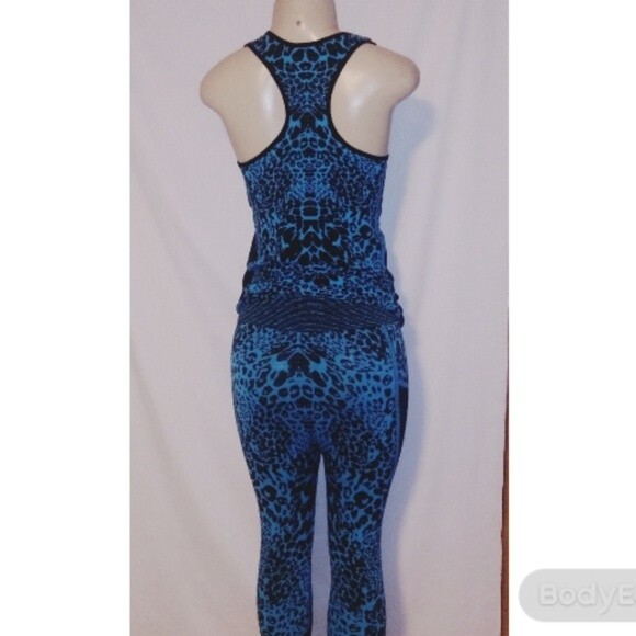 Blue/Black Exercise Suit - Picture 6 of 11